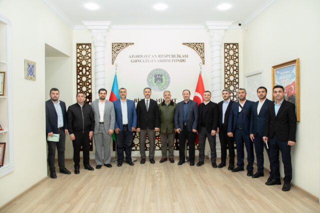 Türkiyə Təhsil Nazirliyinin Sabiq Baş Direktoru Gəncliyə Yardım Fondunun Qonağı Olub