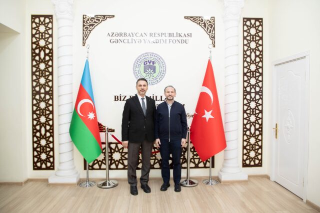 Kaanlar Qida Şirkətinin Baş Direktoru Ahmet Kaan Gəncliyə Yardım Fondunun Qonağı olub