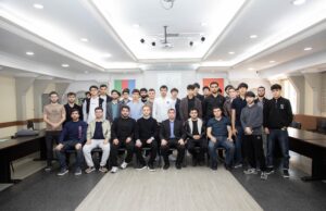 BİGA-da “Karyerada Natiqliyin Rolu” Mövzusunda Seminar Keçirilib