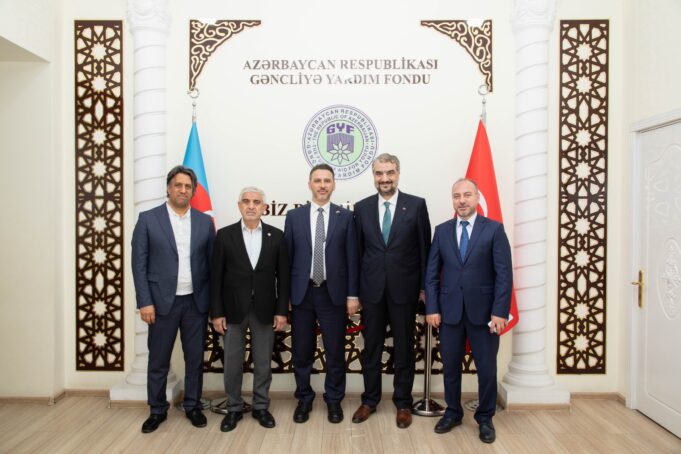 Türk Dünyası Parlamenterlər Vəqfinin və Yeni Dünya Vəqfinin Rəhbərliyi GYF-nin Qonağı Olub