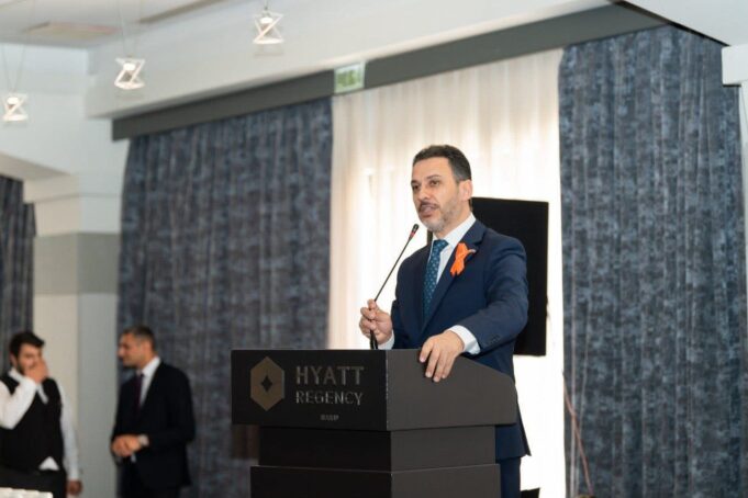 Gəncliyə Yardım Fondunun rəhbəri Xeyriyyə Sərgisinin Açılışında İştirak Edib