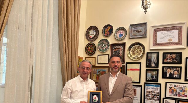 GYF Rəhbərliyi Azərbaycan Yazıçılar Birliyini Ziyarət Edib
